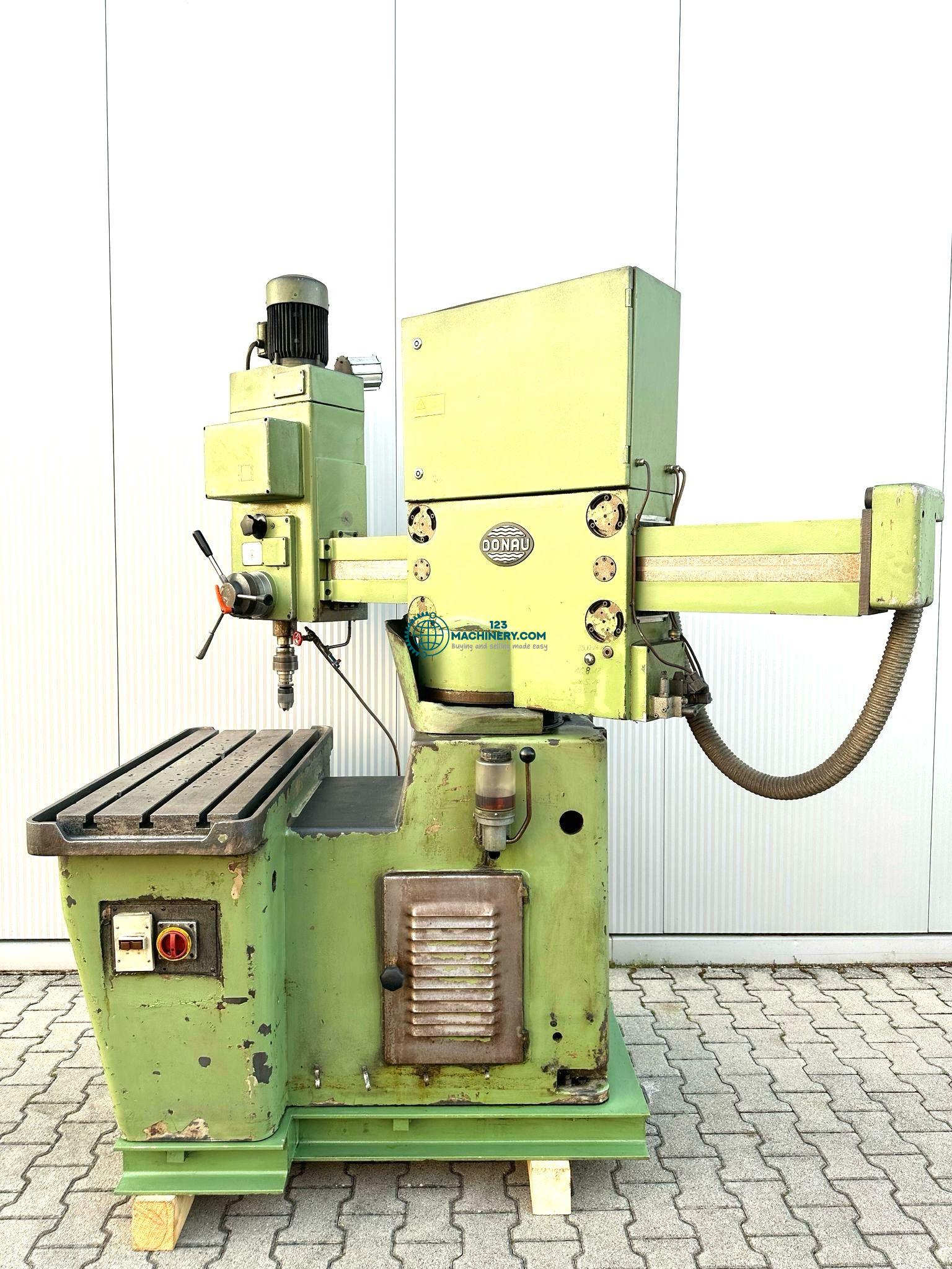 DONAU DR 40z Schnellradialbohrmaschine